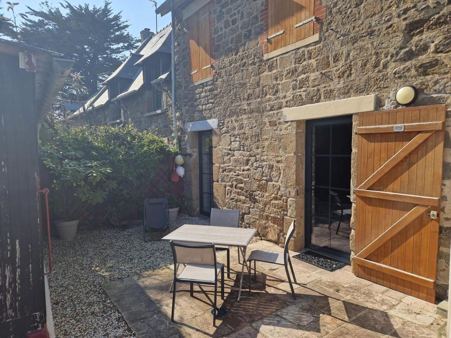 Minihic - Belle Maison 3 Chambres- Proche Mer Saint-Malo Eksteriør bilde